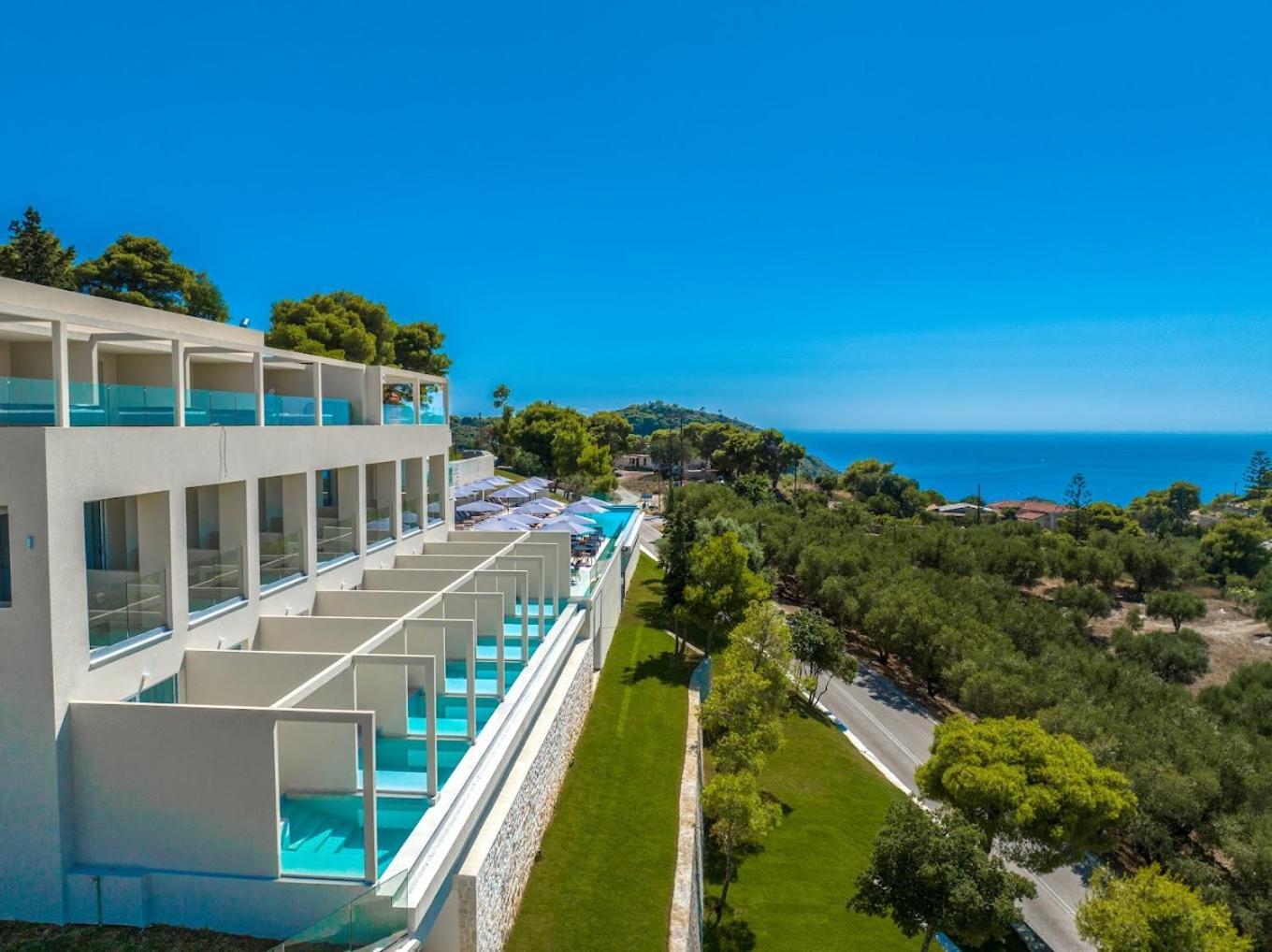 Myzith Luxury Suites Keri Exterior foto